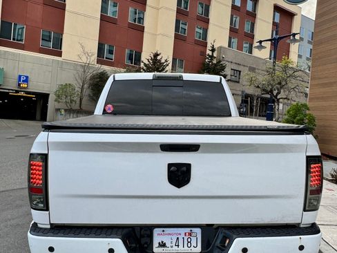 Used 2011 RAM 1500 Sport w/ Sport Premium Group image 6