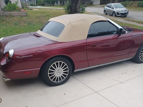 Used 2004 Ford Thunderbird RWD image 20