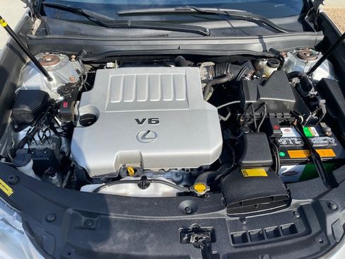 Used 2013 Lexus ES 350 w/ Luxury Pkg image 24