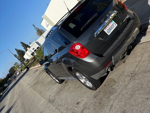 Used 2011 Chevrolet Equinox LTZ FWD image 9