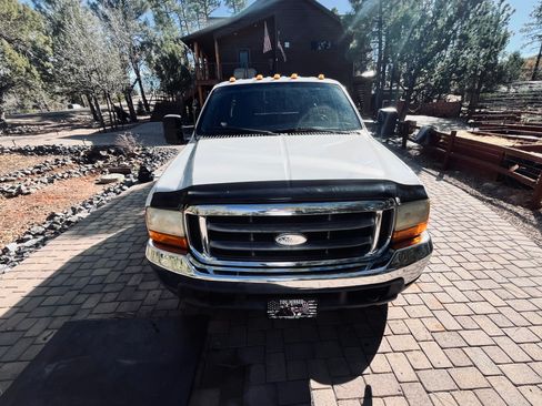 Used 1999 Ford F350 4x4 Crew Cab DRW Super Duty image 4