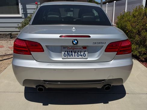 Used 2011 BMW 335i Convertible RWD image 6