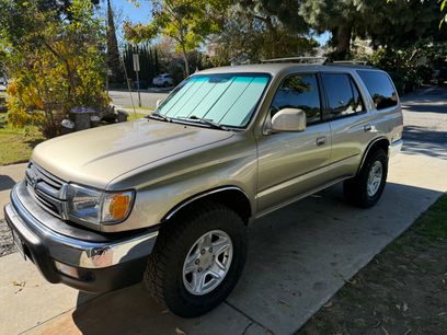 Used 2001 Toyota 4Runner SR5