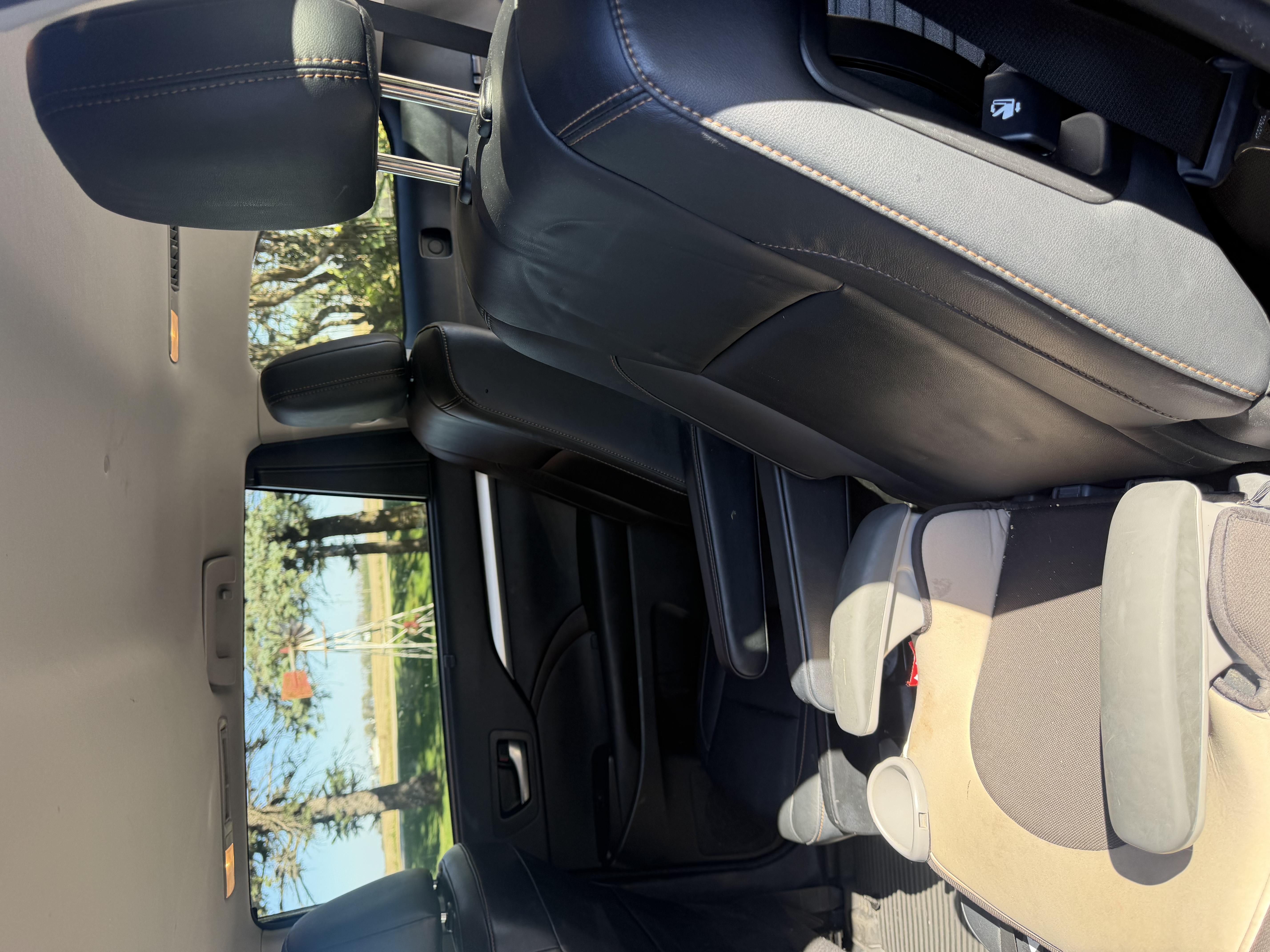 Used 2018 Toyota Highlander XLE AWD/4WD image 6