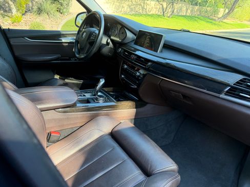 Used 2014 BMW X5 xDrive50i image 6