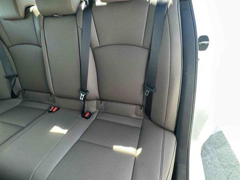 Used 2025 Lexus ES 300h w/ Premium Package image 11