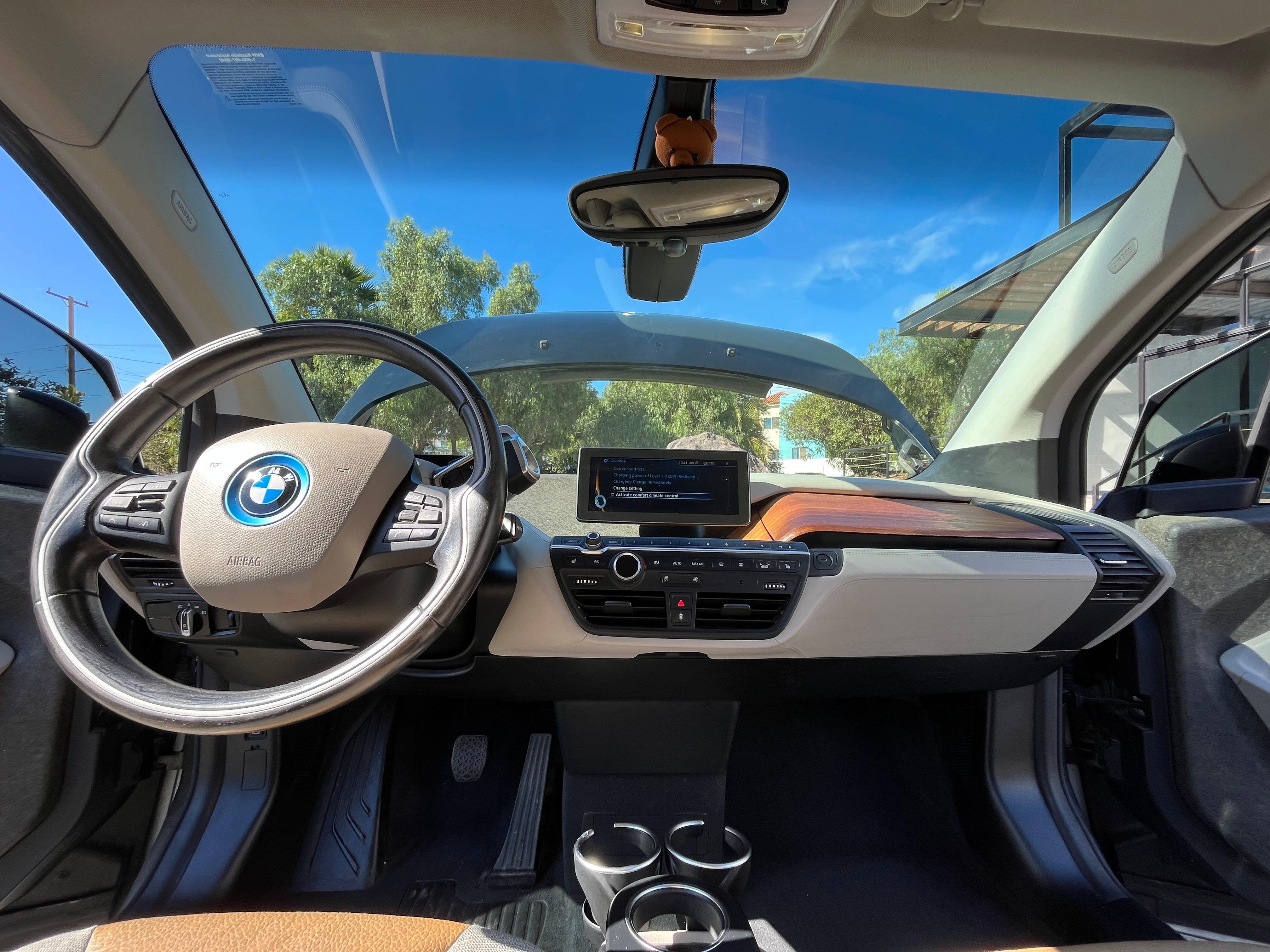Used 2015 BMW i3 w/ Range Extender RWD image 19