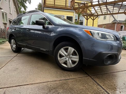Used 2015 Subaru Outback 2.5i AWD/4WD image 5