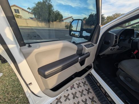 Used 2022 Ford F250 XLT image 20