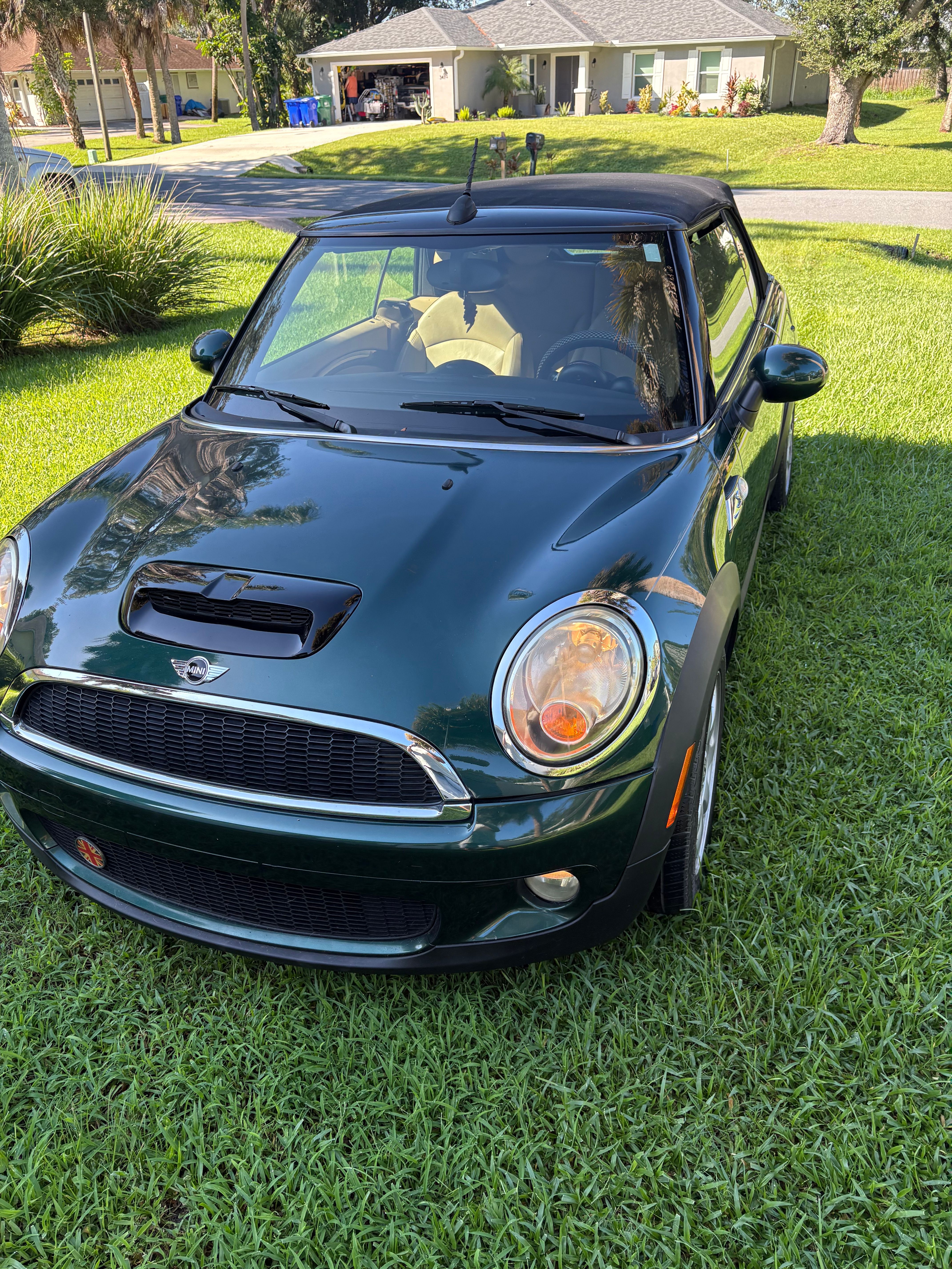 Used 2010 MINI Cooper S FWD image 1