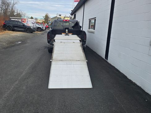 Used 2016 RAM 1500 Laramie Longhorn w/ Convenience Group image 5