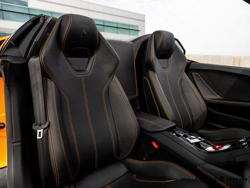 Used 2017 Lamborghini Huracan LP 610-4 image 11