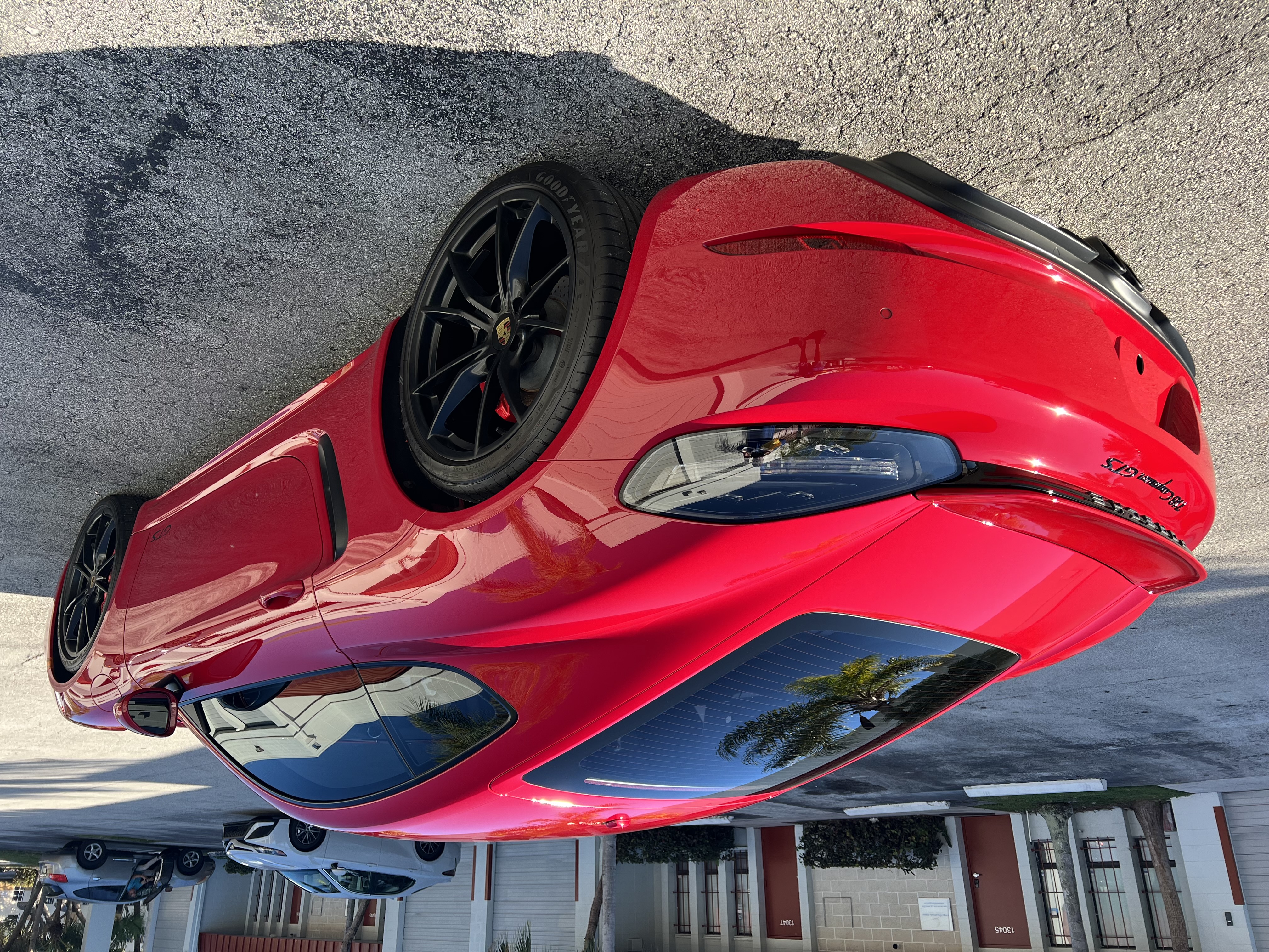 Used 2018 Porsche 718 Cayman GTS RWD image 1