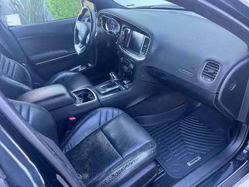 Used 2015 Dodge Charger SRT w/ Harman/Kardon Audio Group RWD image 12