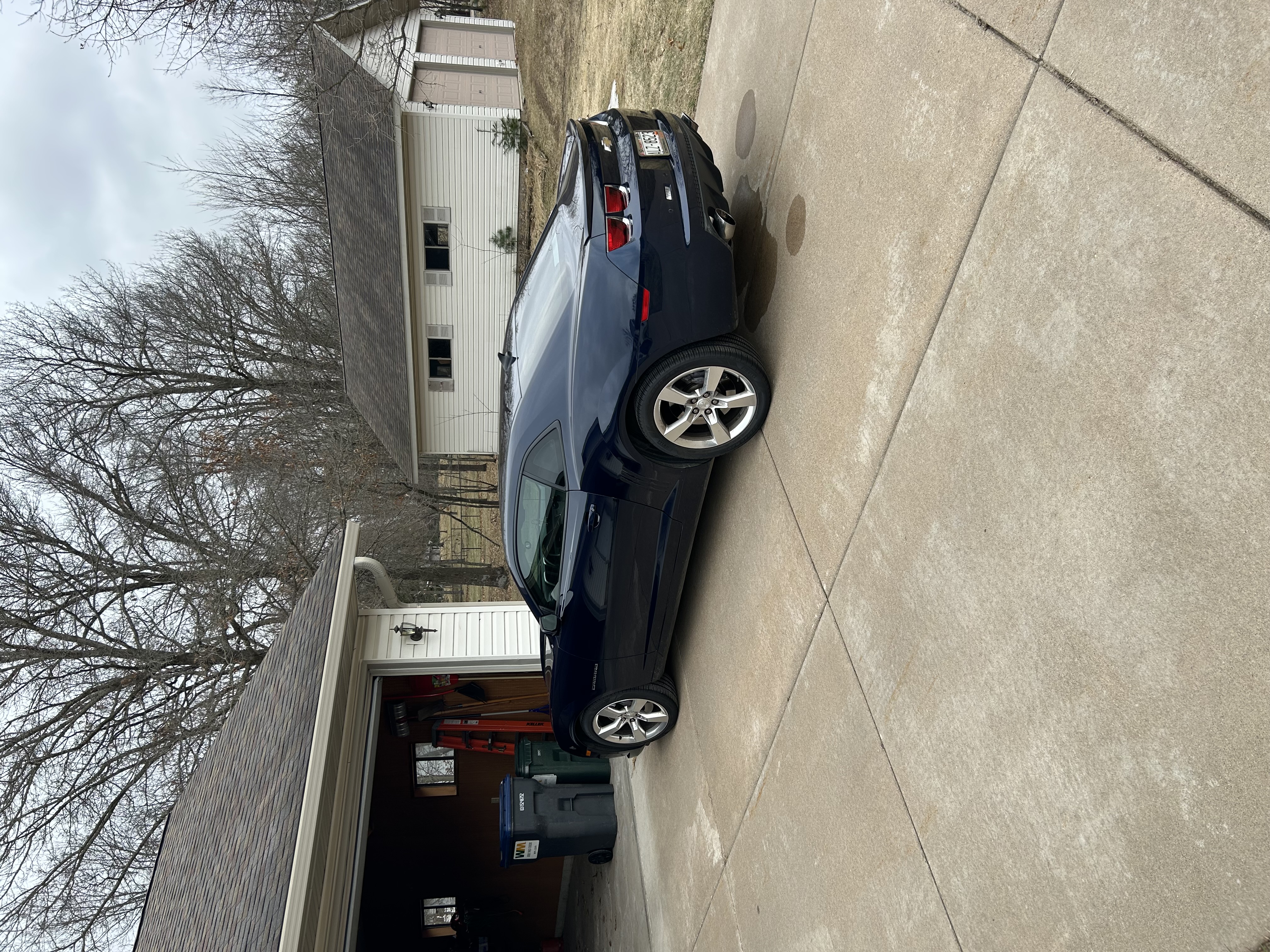 Used 2011 Chevrolet Camaro SS w/ RS Package RWD image 2