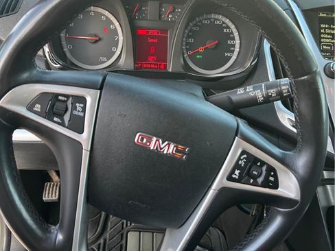 Used 2015 GMC Terrain SLE w/ Chrome Edition image 6