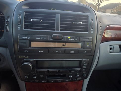 Used 2006 Lexus LS 430 image 32