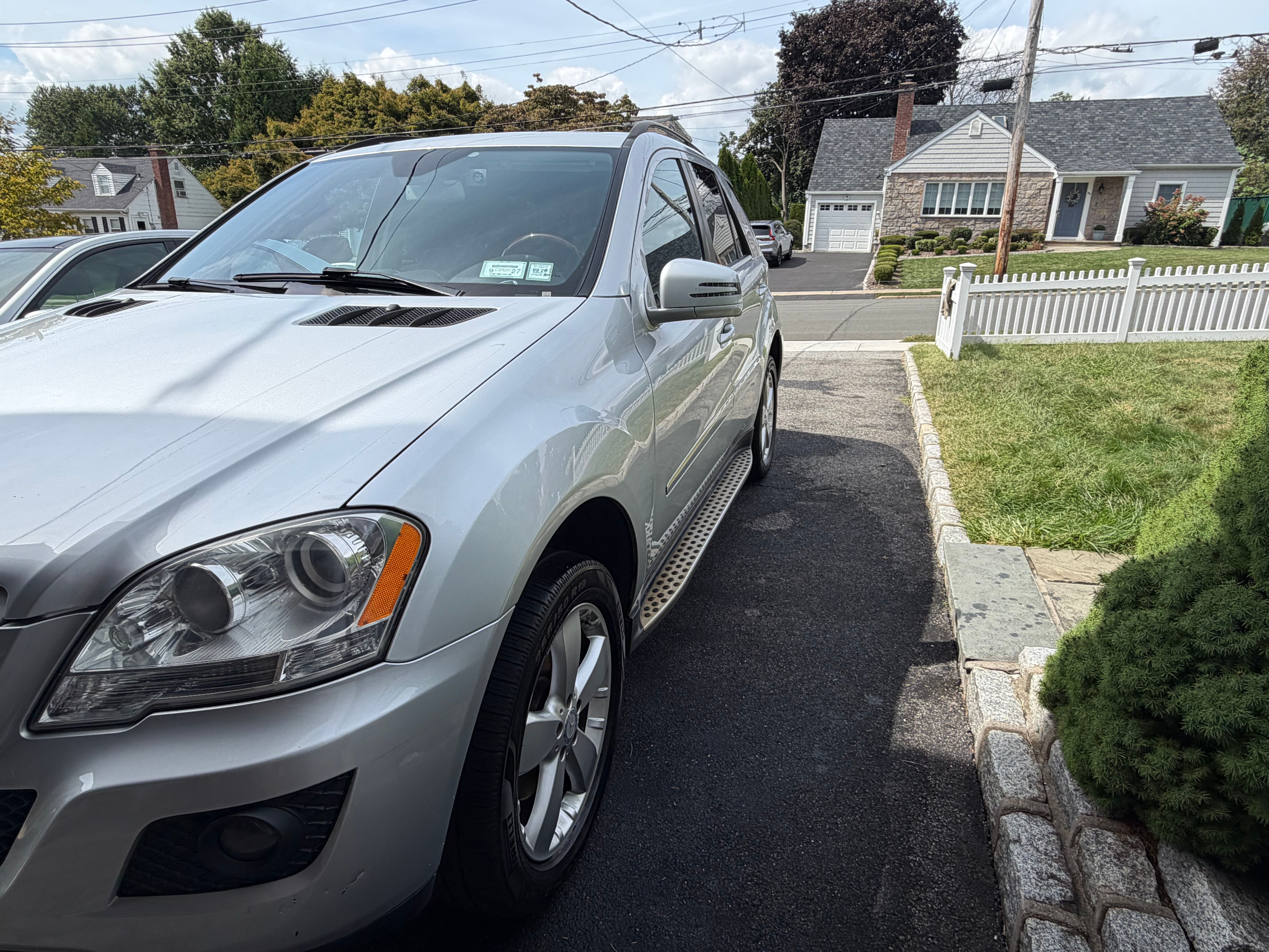 Used 2011 Mercedes-Benz ML 350 4MATIC image 5