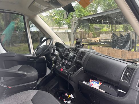 Used 2014 RAM ProMaster 3500 FWD image 11