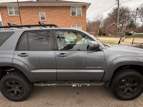 Used 2006 Toyota 4Runner Sport image 2