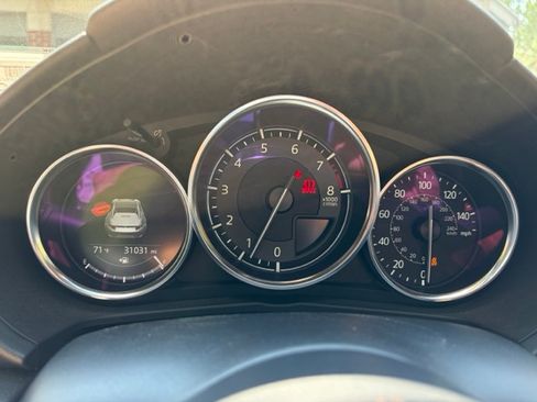 Used 2022 MAZDA MX-5 Miata RF Grand Touring w/ Weather Package RWD image 16