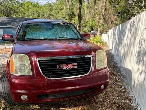 Used 2007 GMC Yukon SLT w/ SLT Preferred Equipment Group image 4