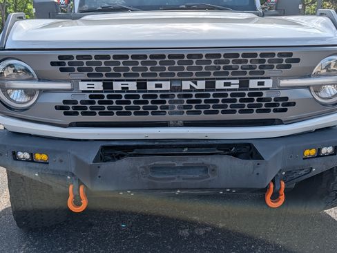 Used 2022 Ford Bronco Badlands w/ Sasquatch Package AWD/4WD image 6