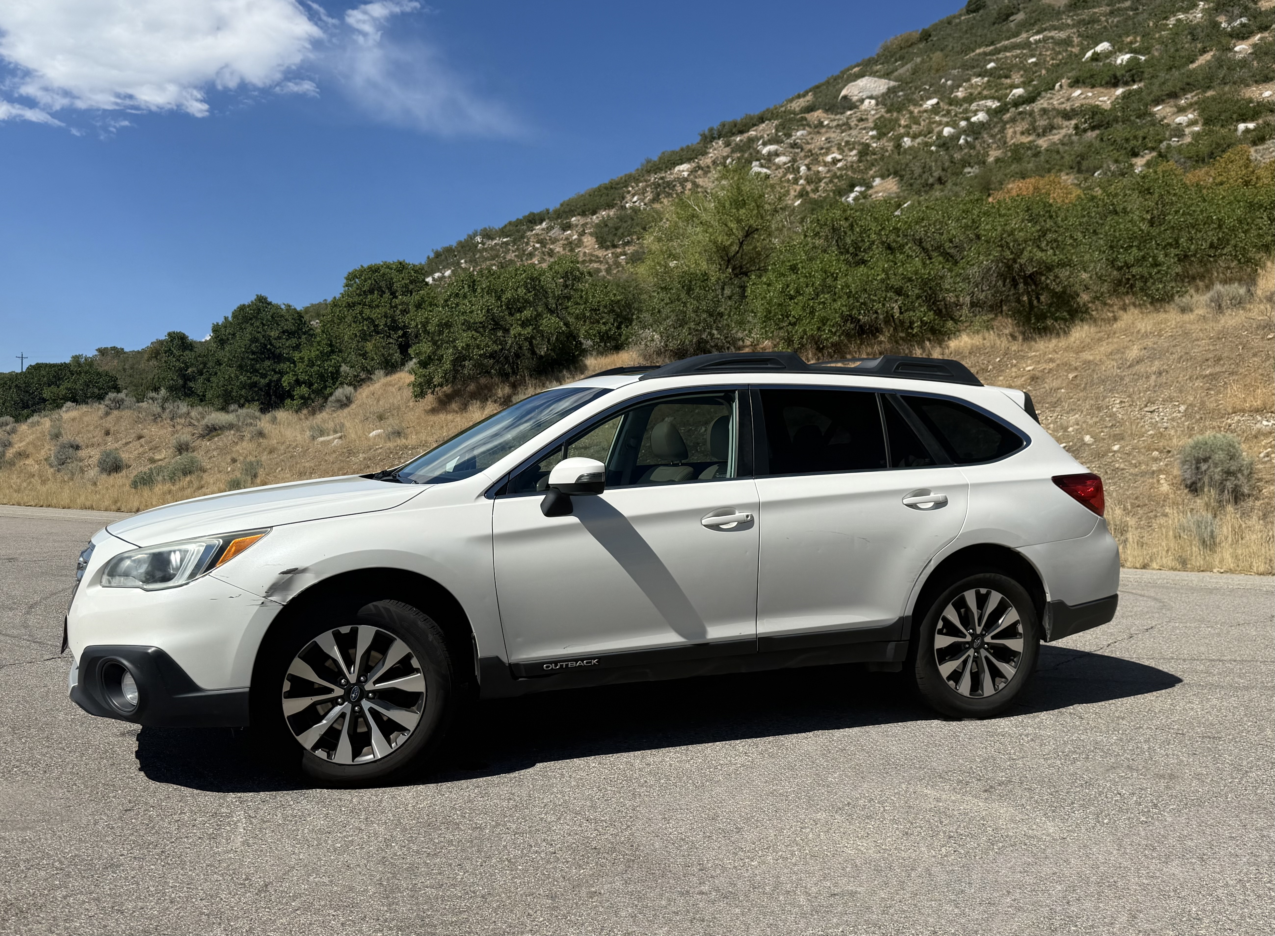Used 2015 Subaru Outback 2.5i Limited AWD/4WD image 4