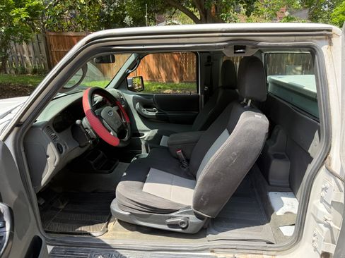 Used 2011 Ford Ranger XLT AWD/4WD image 12