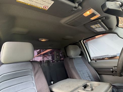 Used 2015 Ford F250 XLT w/ XLT Value Package image 16