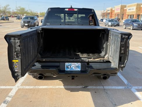 Used 2020 RAM 1500 Limited w/ Black Appearance Package image 12