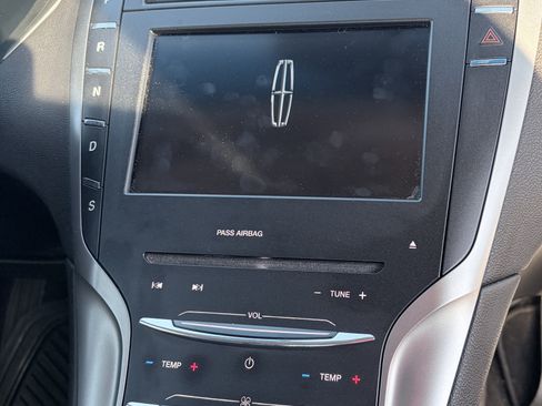 Used 2014 Lincoln MKZ AWD w/ Equipment Group 101A Select image 6