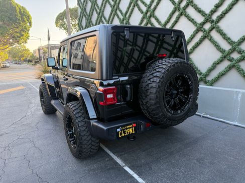 Used 2021 Jeep Wrangler Sport image 4