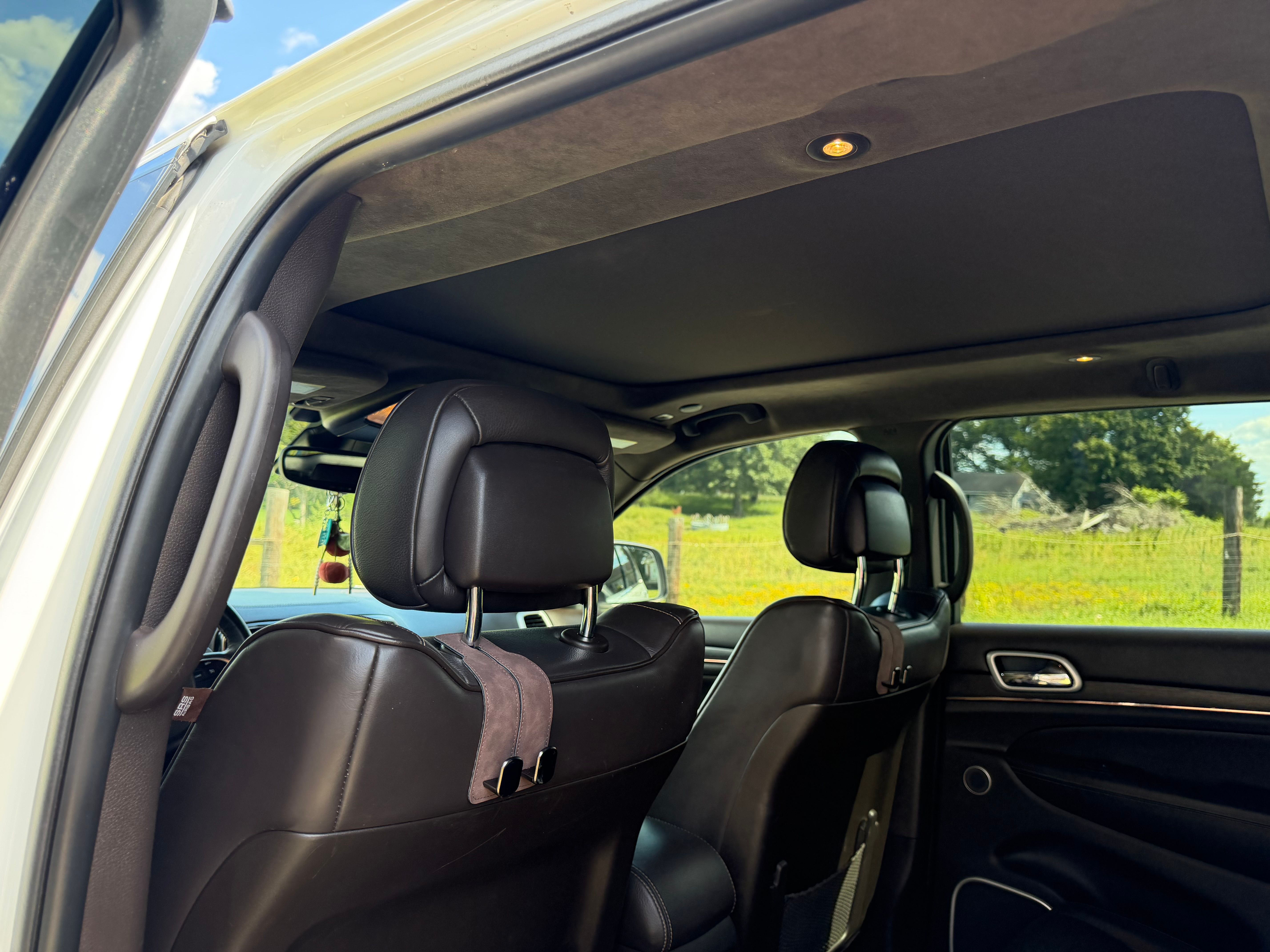 Used 2019 Jeep Grand Cherokee Summit AWD/4WD image 12