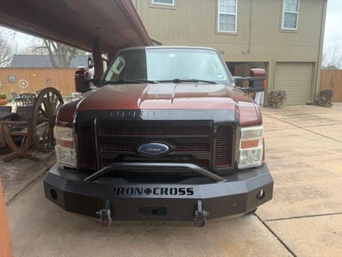 Used 2008 Ford F350 King Ranch image 2