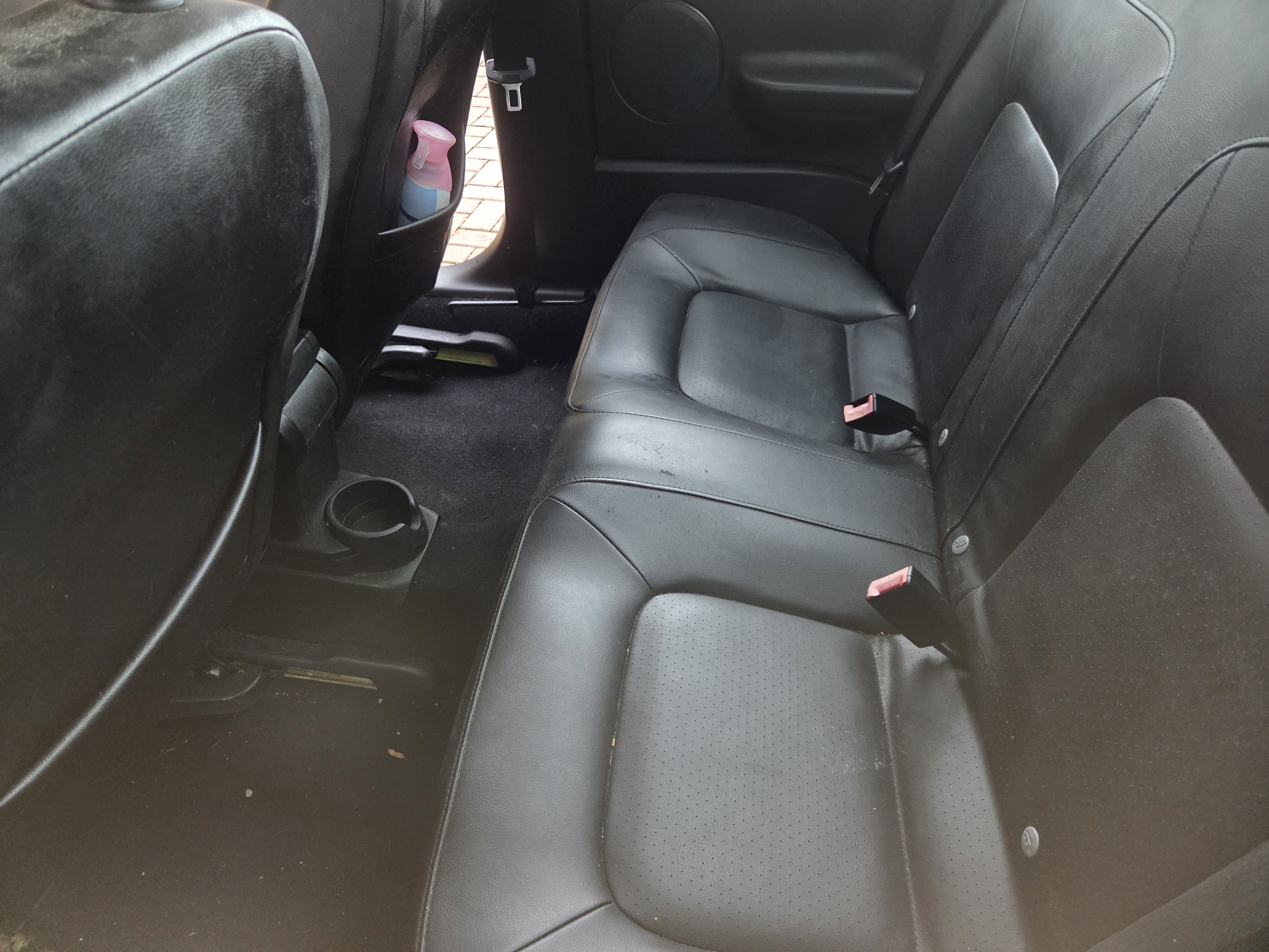 Used 2008 Volkswagen Beetle SE FWD image 13