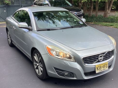 Used 2013 Volvo C70 T5 FWD image 13