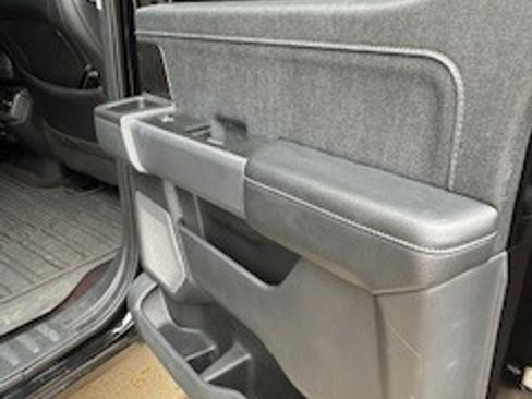 Used 2022 Ford F150 Lariat w/ Equipment Group 502A High image 23