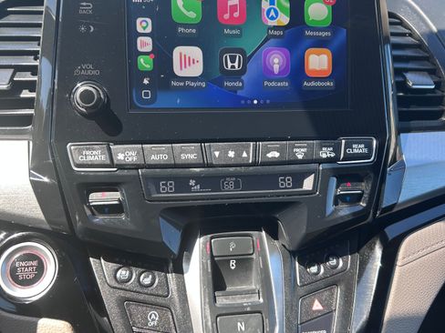 Used 2019 Honda Odyssey Elite image 8