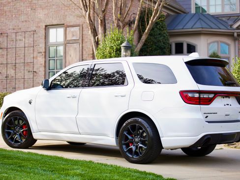 Used 2021 Dodge Durango SRT Hellcat w/ Premium Interior Group image 4