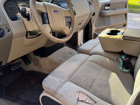 Used 2004 Ford F150 XLT image 18