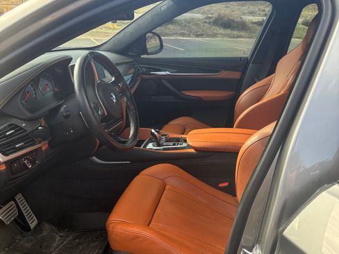 Used 2019 BMW X6 M w/ Executive Package image 8