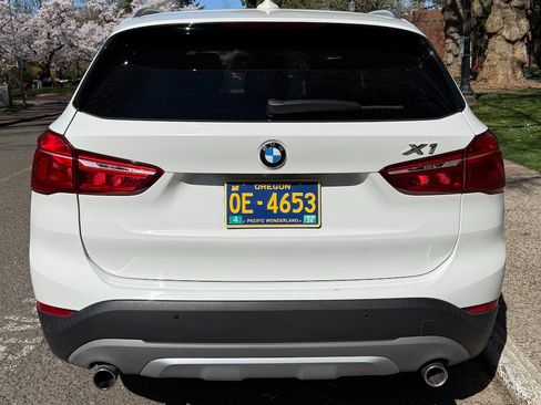 Used 2018 BMW X1 xDrive28i image 8