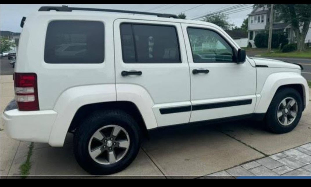 Used 2008 Jeep Liberty Sport w/ Popular Equipment Group AWD/4WD image 1