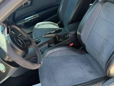 Used 2020 Ford Mustang Shelby GT350 w/ Technology Package image 15