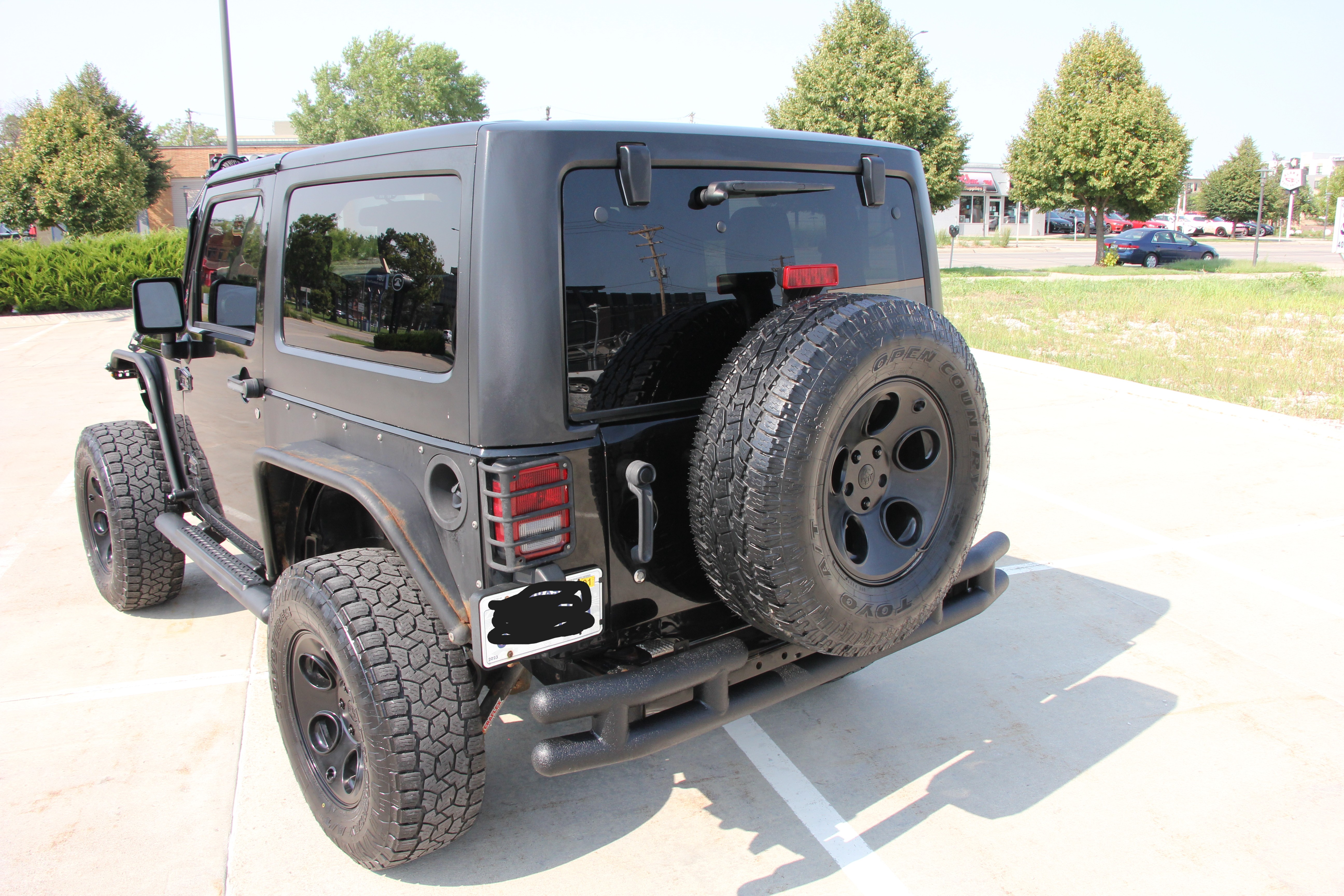 Used 2013 Jeep Wrangler Sport AWD/4WD image 6