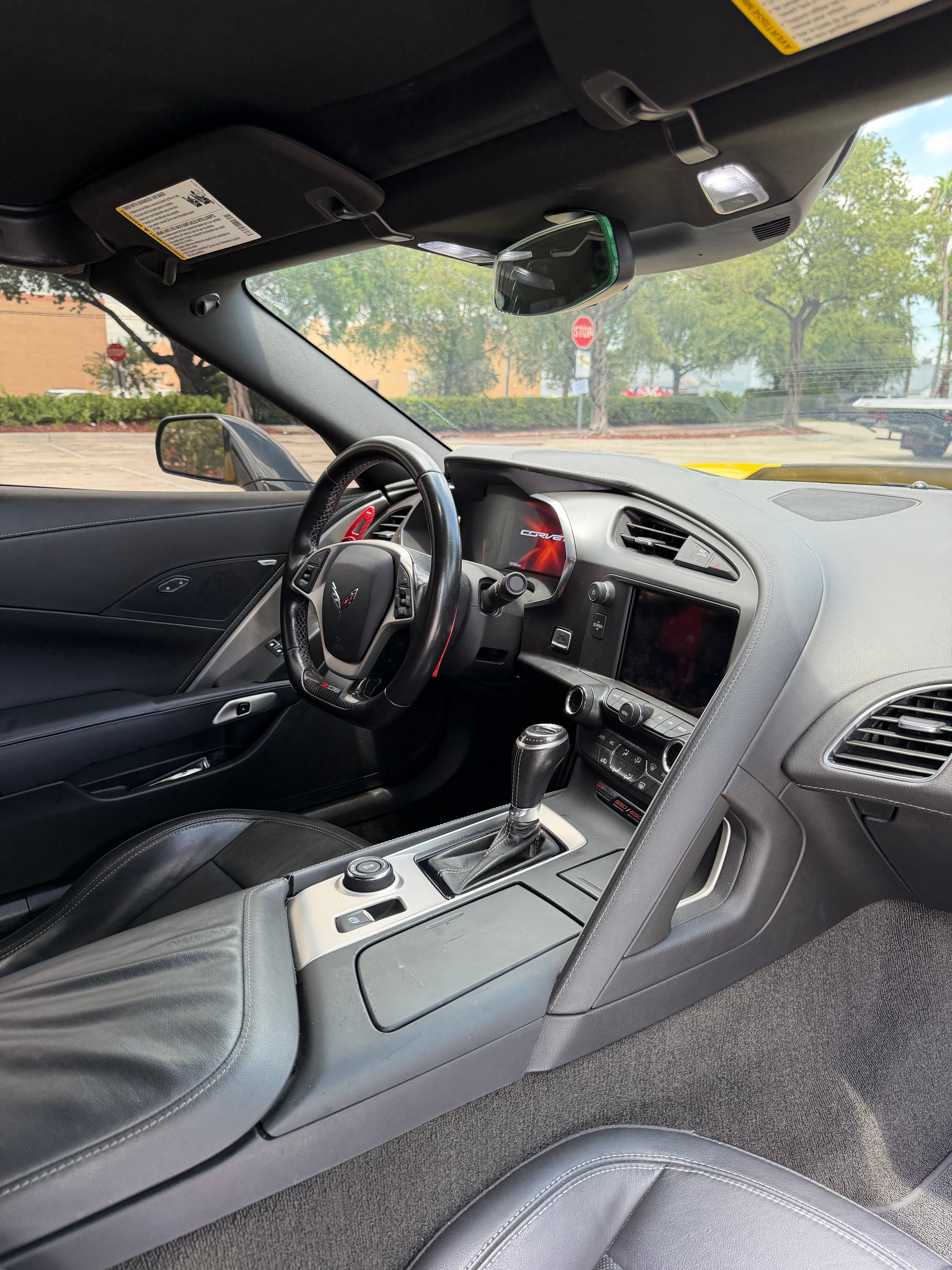 Used 2018 Chevrolet Corvette Z06 w/ Battery Protection Package RWD image 15
