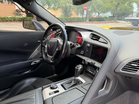 Used 2018 Chevrolet Corvette Z06 w/ Battery Protection Package RWD image 15