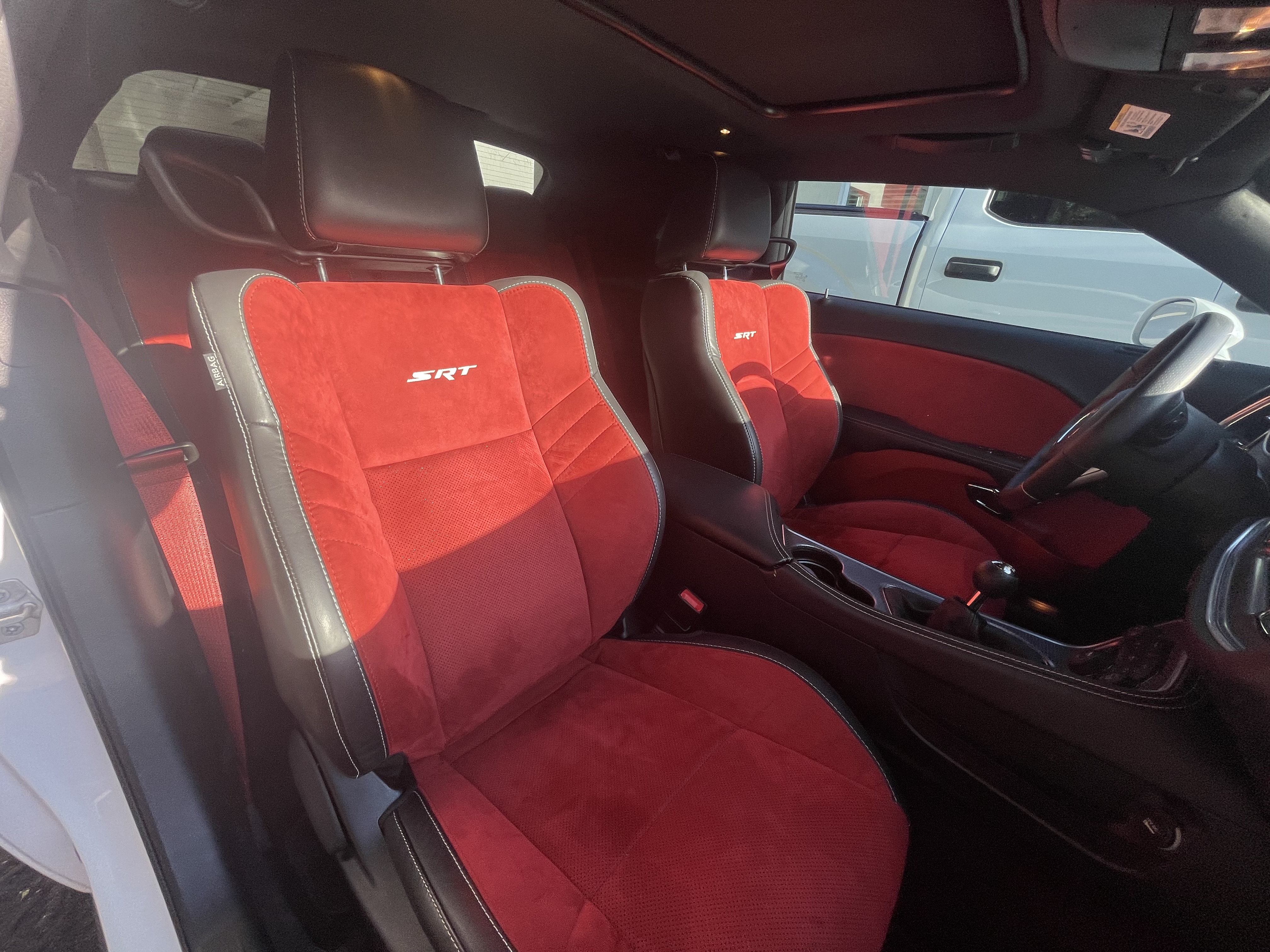 Used 2016 Dodge Challenger SRT Hellcat RWD image 13