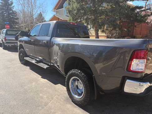 Used 2021 RAM 3500 Tradesman image 29